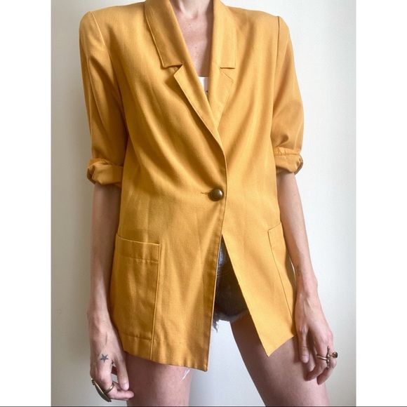 Vintage Oversized Blazer - Picture 5 of 8